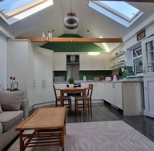 Charming Guest House